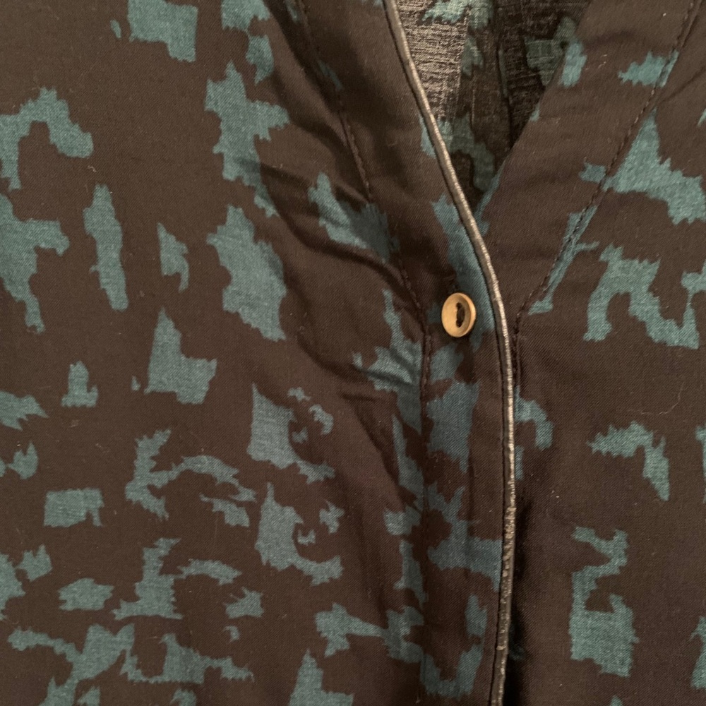 Blouse - Picture 2 of 5